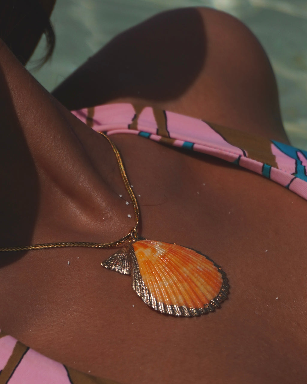 The Aureate Clam