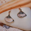 The Gold Drip Clam