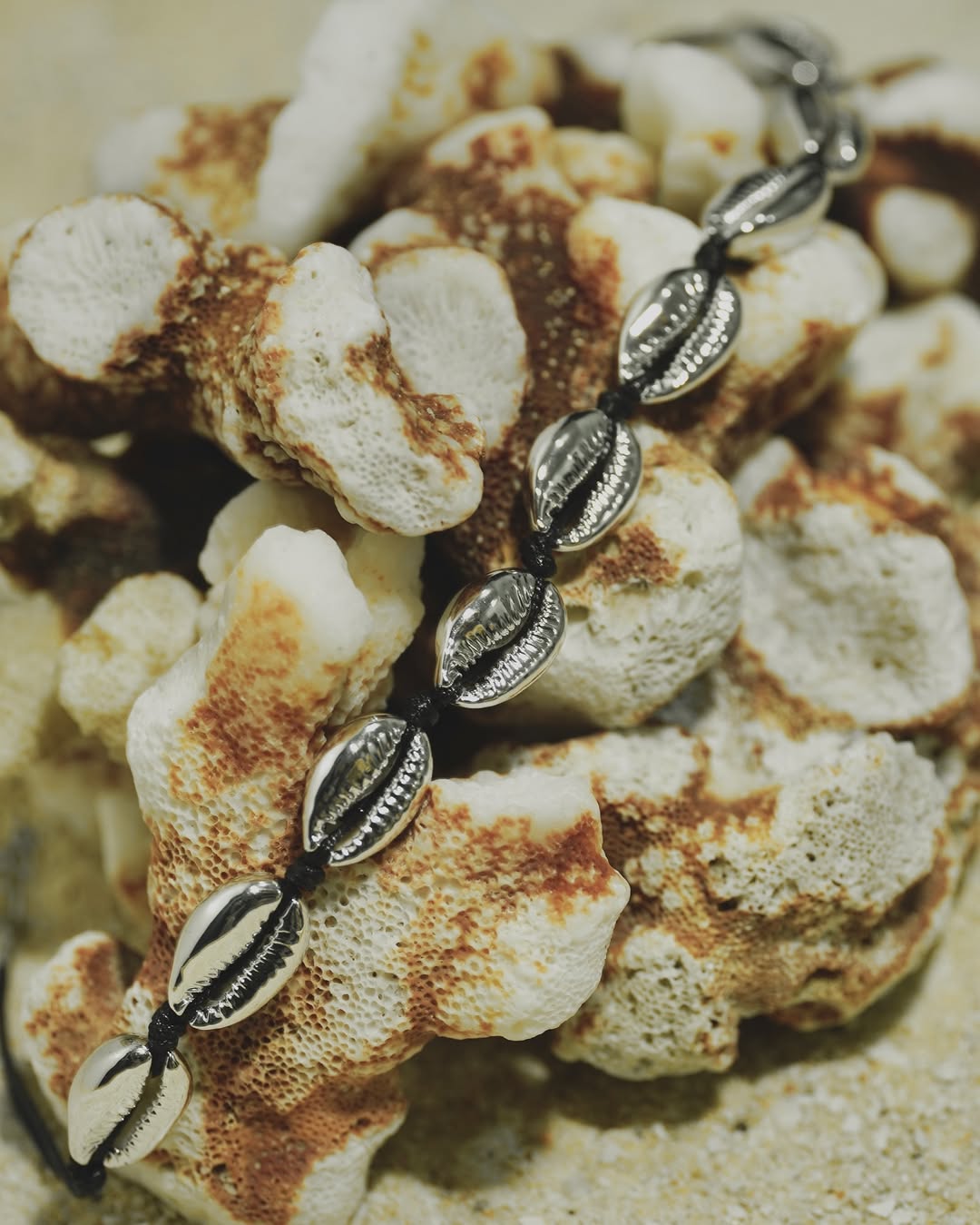 The Cowrie Choker-Silver